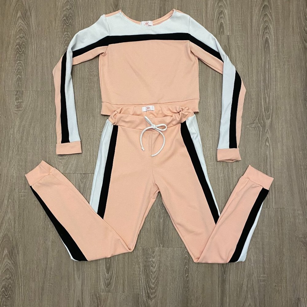 Sweatshirt and Pants Joggers
